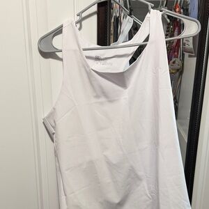 Elegant White Sleeveless Tank Top